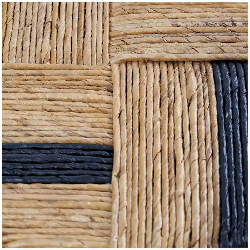 Tavolino d'accento lineare fatto a mano, rivestito in foglie di banano, a righe colorate, marrone